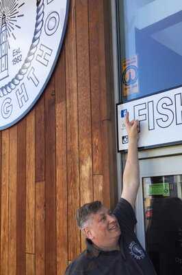 Cox's At The Lighthouse