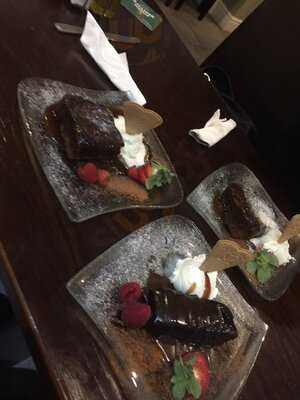 Castle Knights Bar & Grill