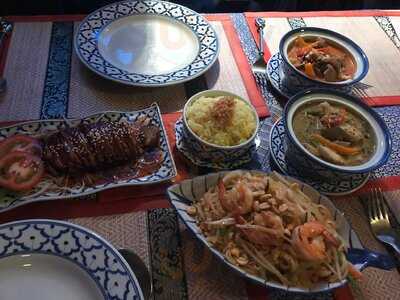 Black Cat Restaurant