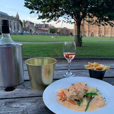 Rugantino Restaurant