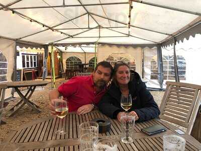 The Dog And Pheasant