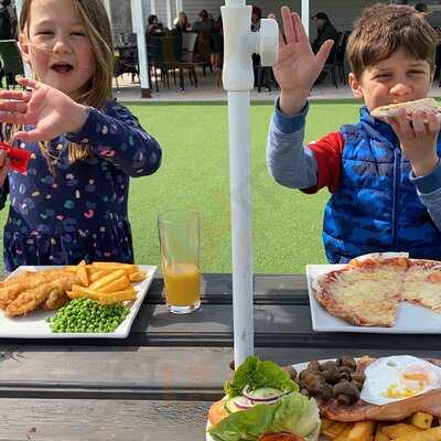 The Breeze Restaurant