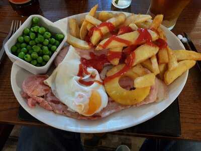 Pub Dog And Partridge