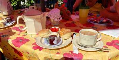 The Old Thatch Tearooms