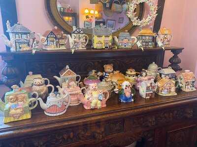 The Old Thatch Tearooms