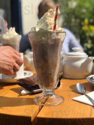 The Terrace Coffee Shop