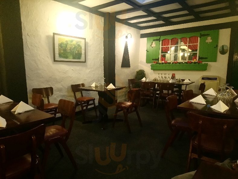 Countrymans Pizzeria