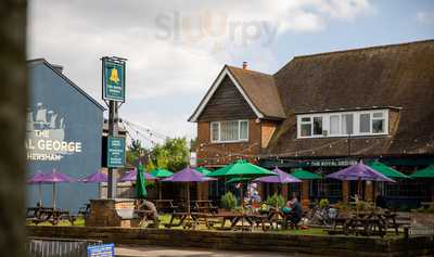 Nuntana Thai At The Royal George