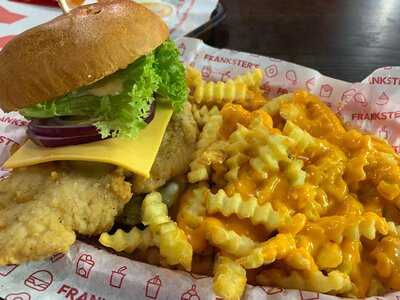 Frankster's White Rose - Leeds