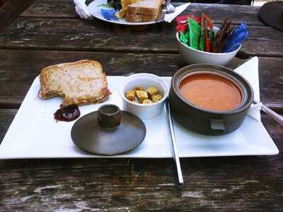 The Cottage Cafe And Cakery