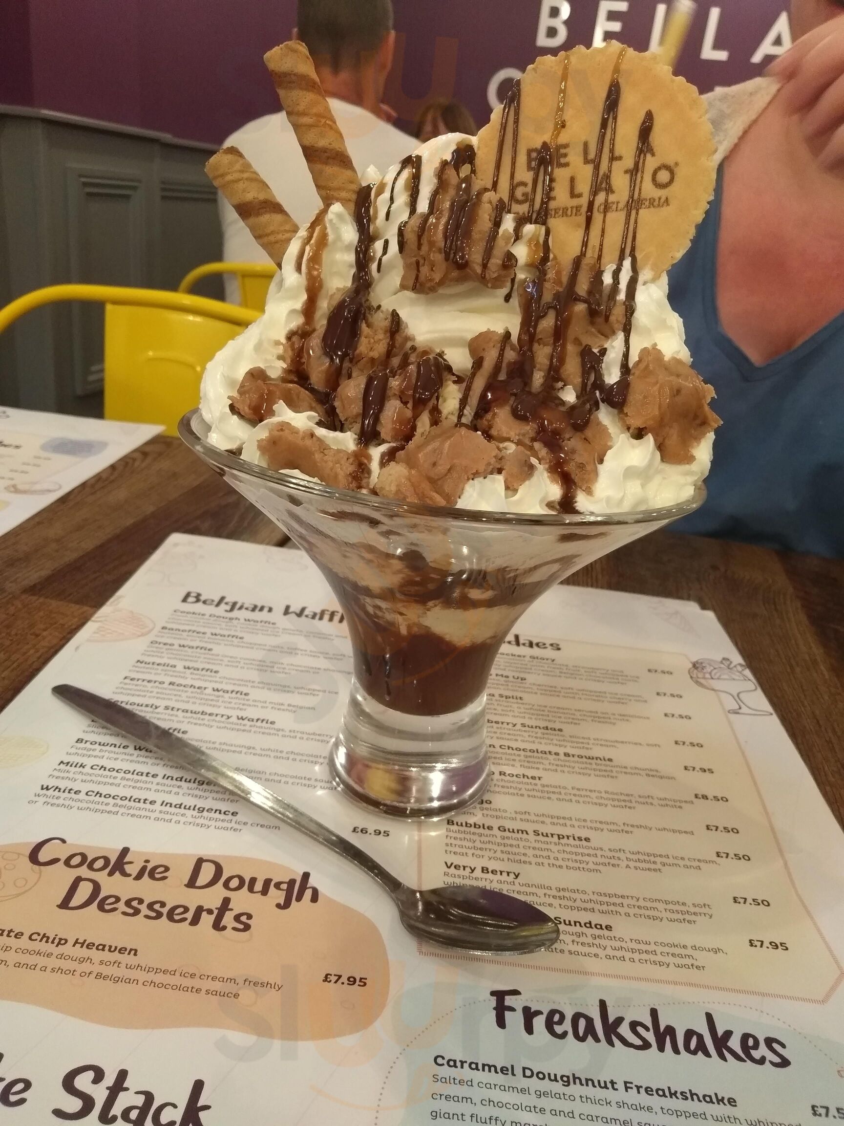 Bella Cafe Bar & Gelato