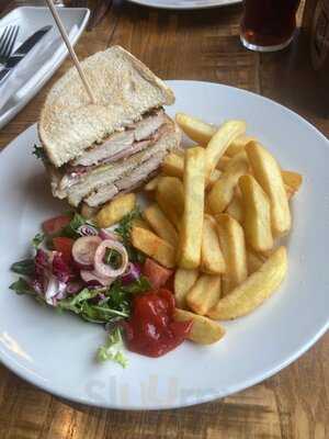 The Station Ember Inns