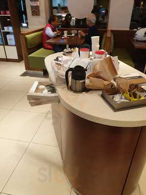 Krispy Kreme Shannon Corner