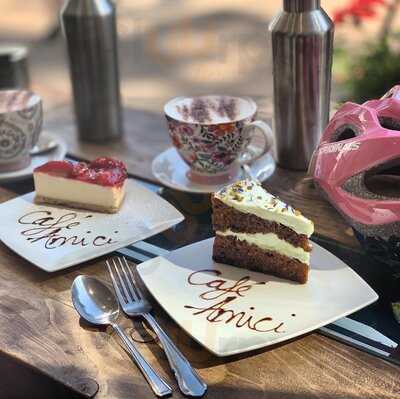 Cafe Amici