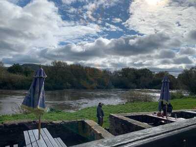 The White Lion Restaurant