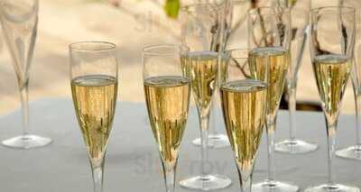 The Bear Bar & Barbers