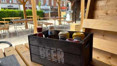 The Bear Bar & Barbers