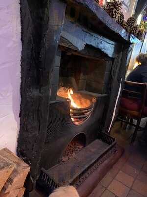 Ye Olde Salutation Inn