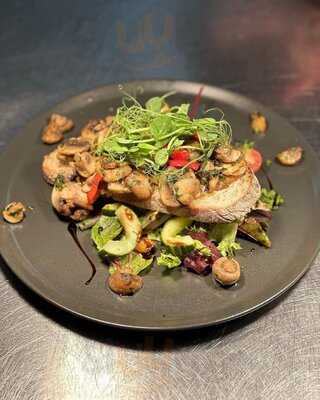 The Bear Inn Restaurant & Bar