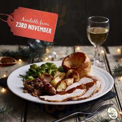 Riverside Table Table