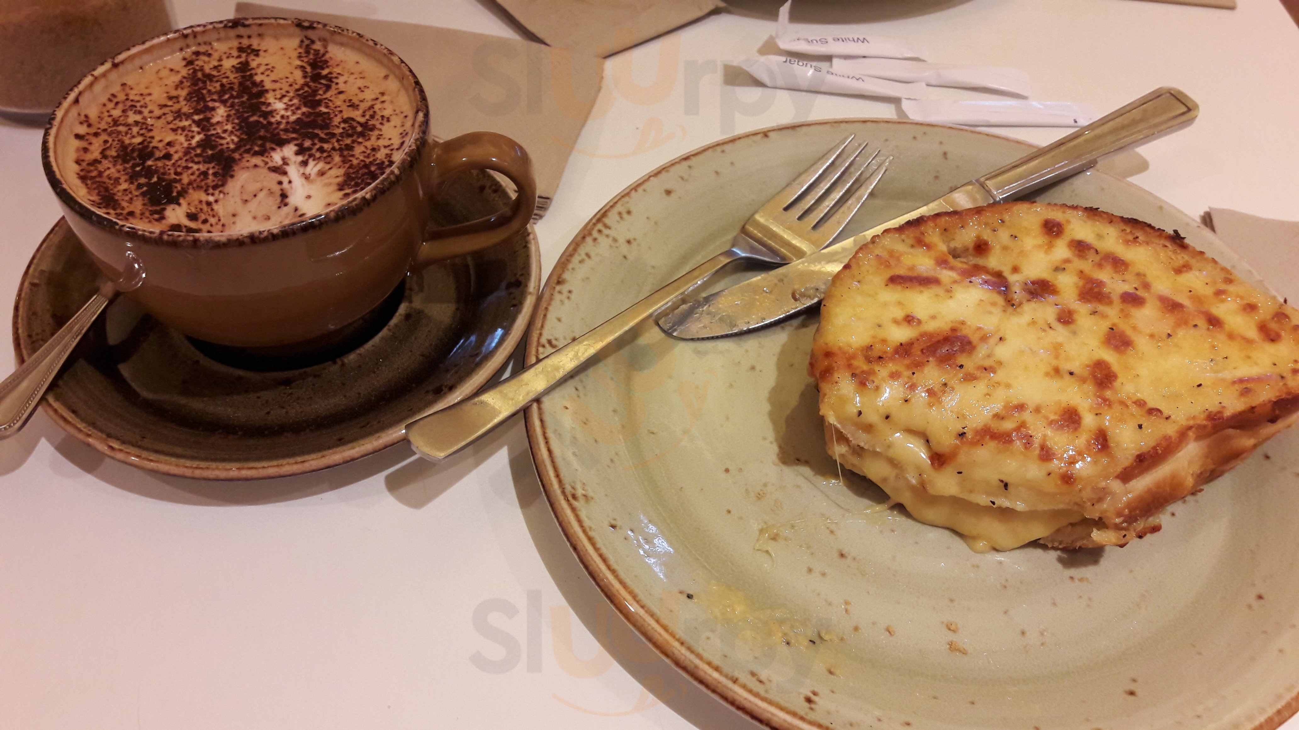 Harris & Hoole