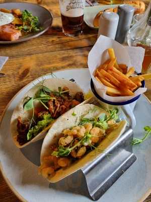 Mithe George & Dragon