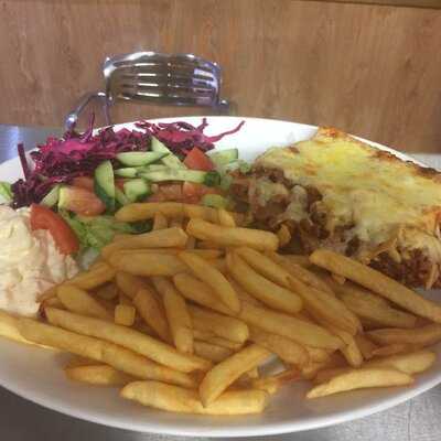 Halfway Cafe And Restaurant