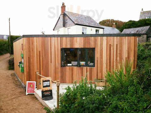Porthcothan Bay Stores