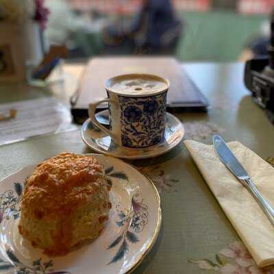 Lisa's Vintage Tea Room