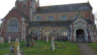 The Hatchet Inn - Sherfield English