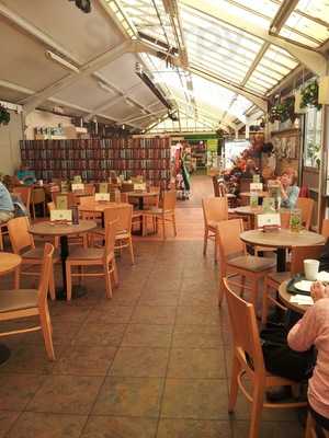 Squire's Garden Centre