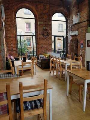 Lauren's Courtyard Coffee Shop