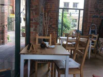 Lauren's Courtyard Coffee Shop