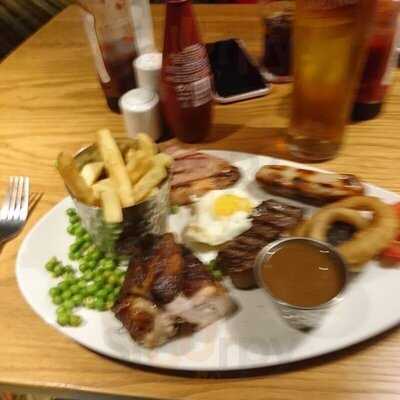 Harvester Rayleigh Weir