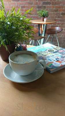 Fredericks Bakewell Cafe & Gelataria