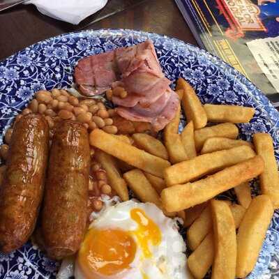 The Leading Light - J D Wetherspoon