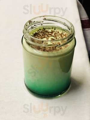 Oak Hall & Cocktail Bar