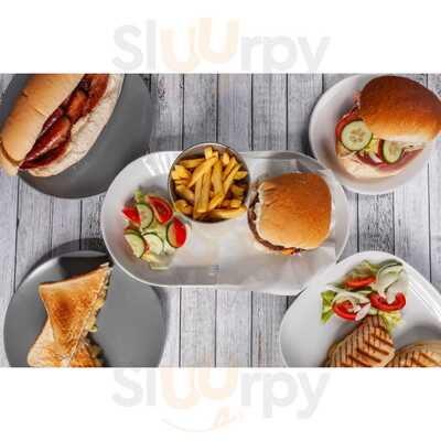 Jodies Kitchen And Patio Bar