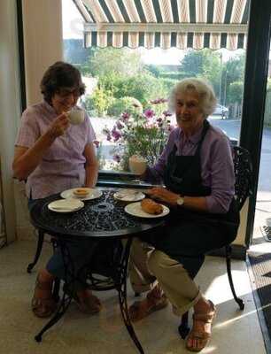 Maiden Bradley Village Shop