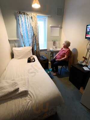 Shanklin Beach Hotel