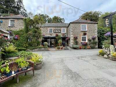 The St. Kew Inn