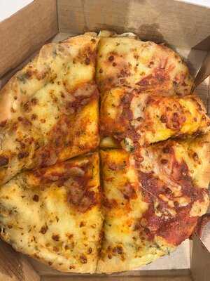 Domino's Pizza - Weybridge