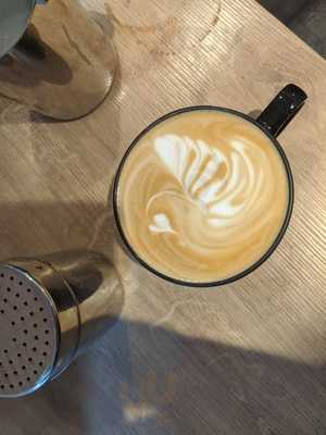 Eight Ounces Coffee Shop