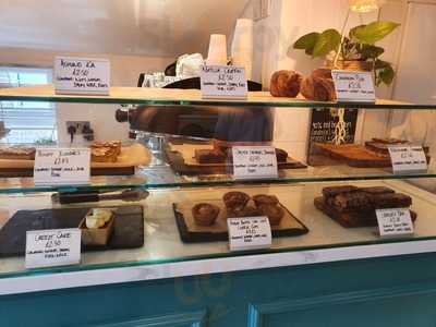 Eight Ounces Coffee Shop