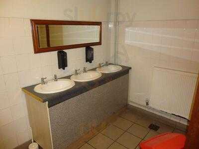 Yeung's Ii Chinese Takeaway