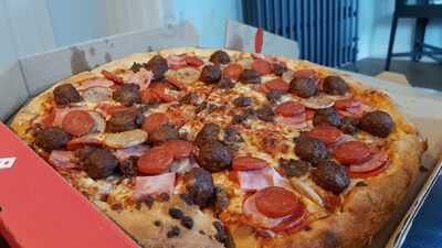 Domino's Pizza - Cheadle Hulme