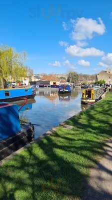 Canal Trust Cafe