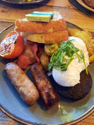 Clean Bean Restaurant & Bar