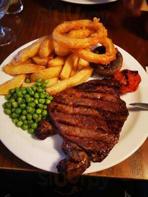 The Swan With Two Necks