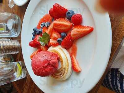 Harringtons On The Hill